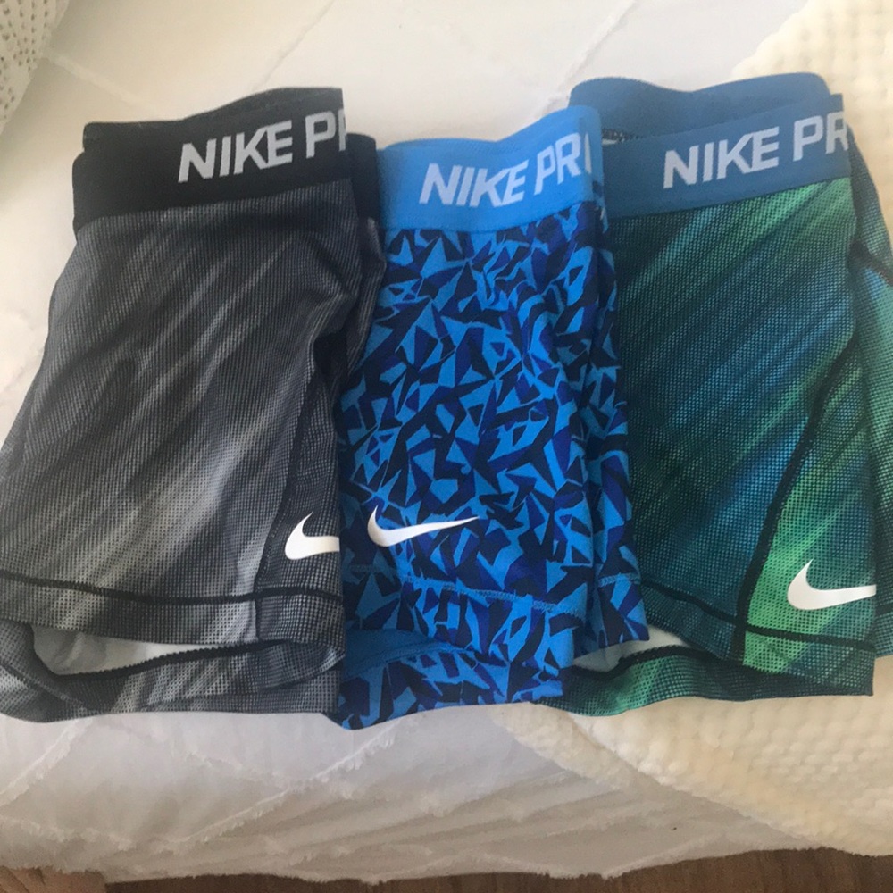 Nike pro cool compression shorts